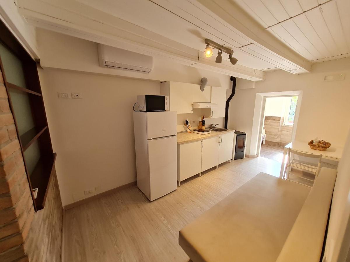 Апартаменты Al Castello - Aeroporto Delle Marche - Ancona Фальконара-Мариттима Экстерьер фото