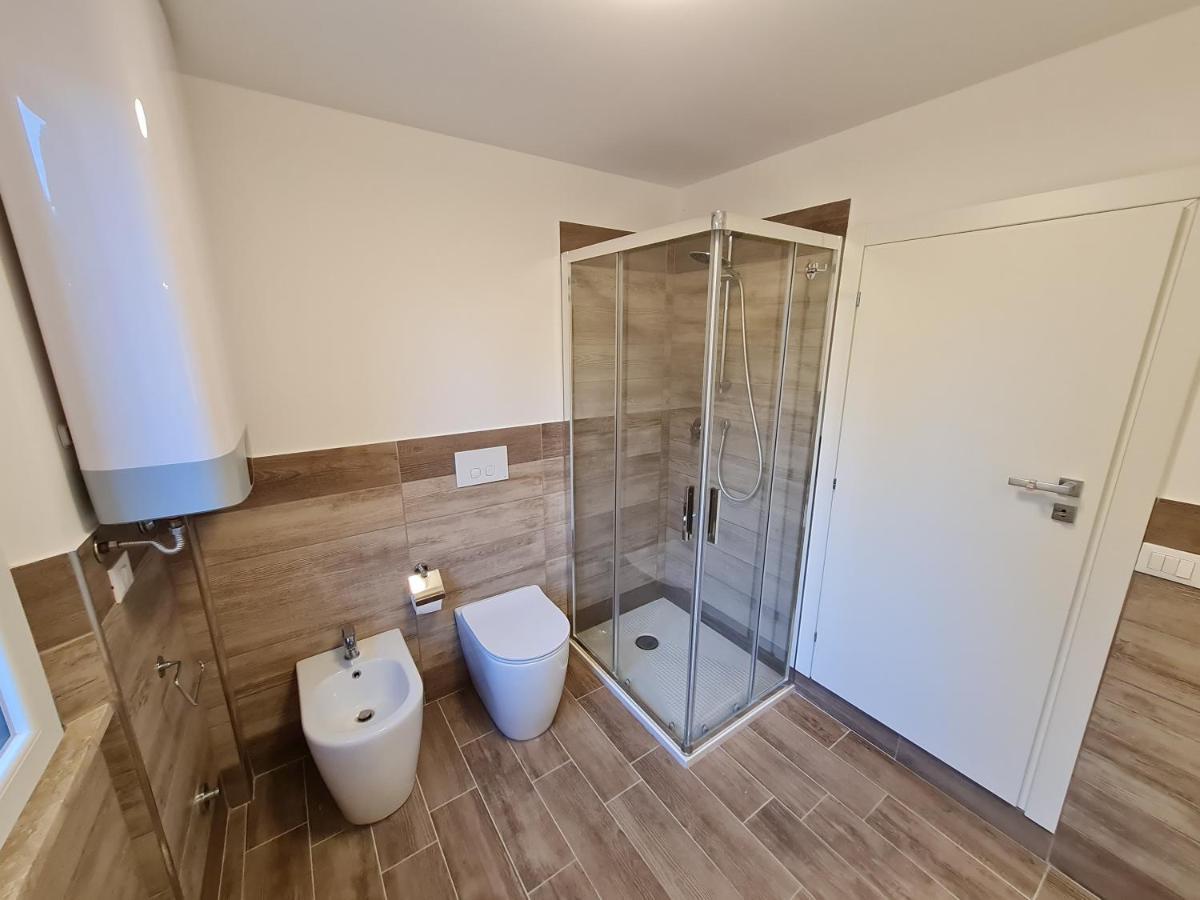 Апартаменты Al Castello - Aeroporto Delle Marche - Ancona Фальконара-Мариттима Экстерьер фото