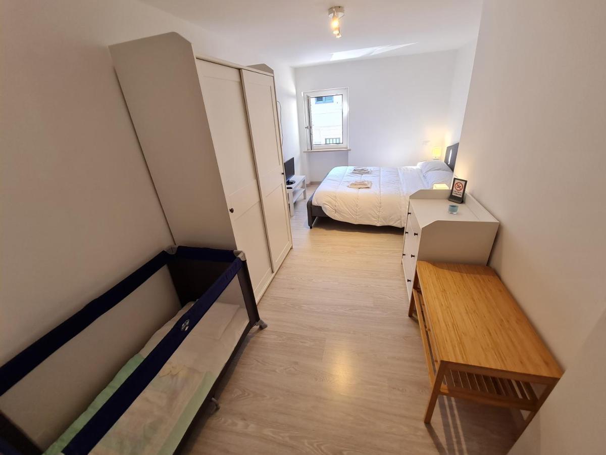 Апартаменты Al Castello - Aeroporto Delle Marche - Ancona Фальконара-Мариттима Экстерьер фото